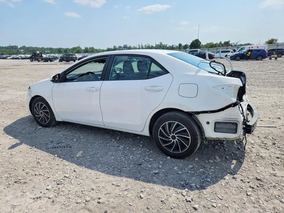 2018 TOYOTA COROLLA LE  