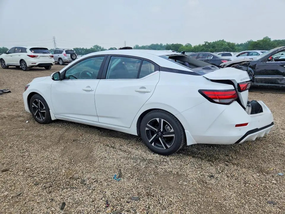 2024 NISSAN SENTRA SV  