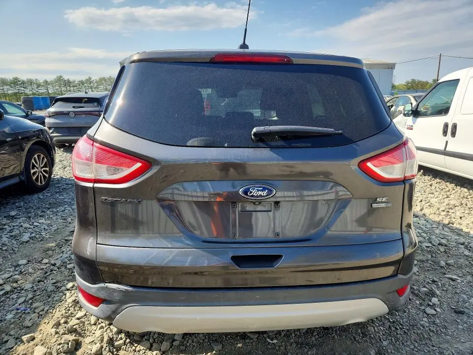 2016 FORD ESCAPE S  