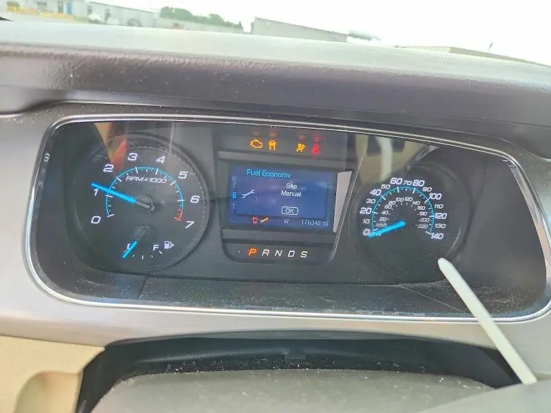 2014 FORD TAURUS SEL  