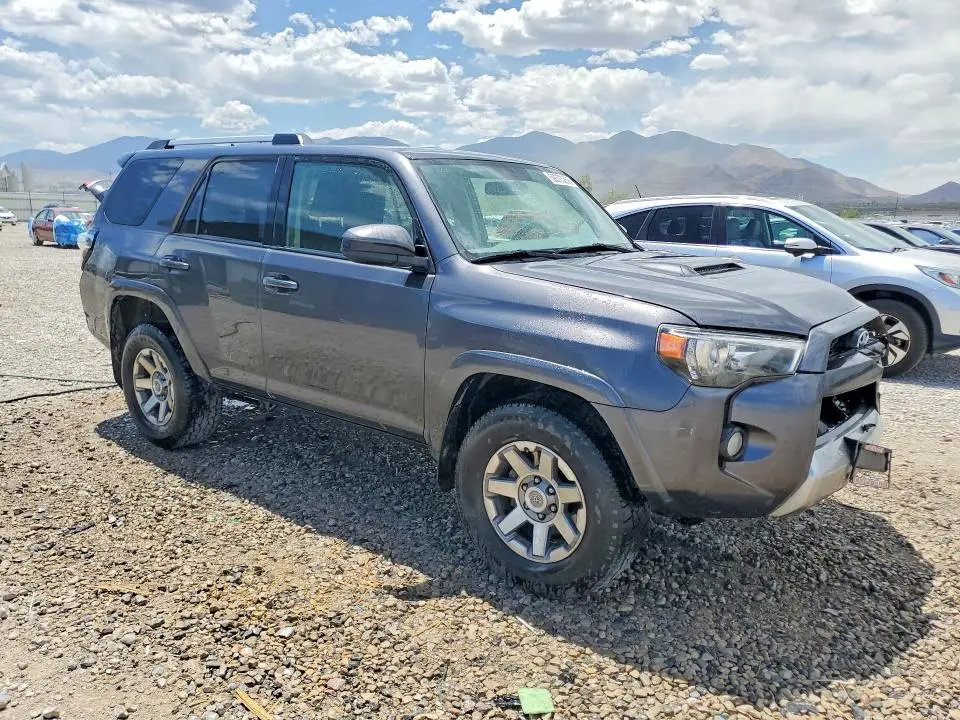 2014 TOYOTA 4RUNNER TRAIL  