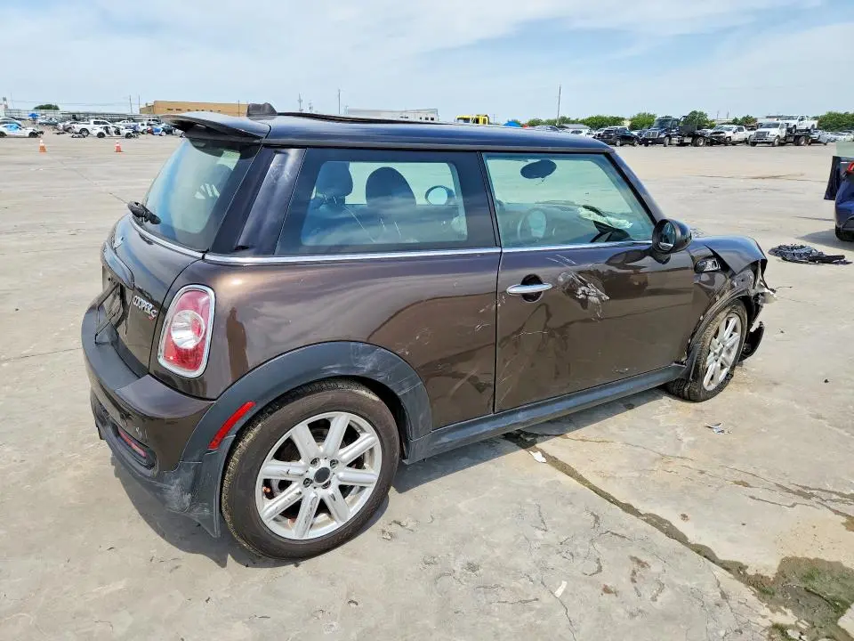 2013 MINI COOPER S  