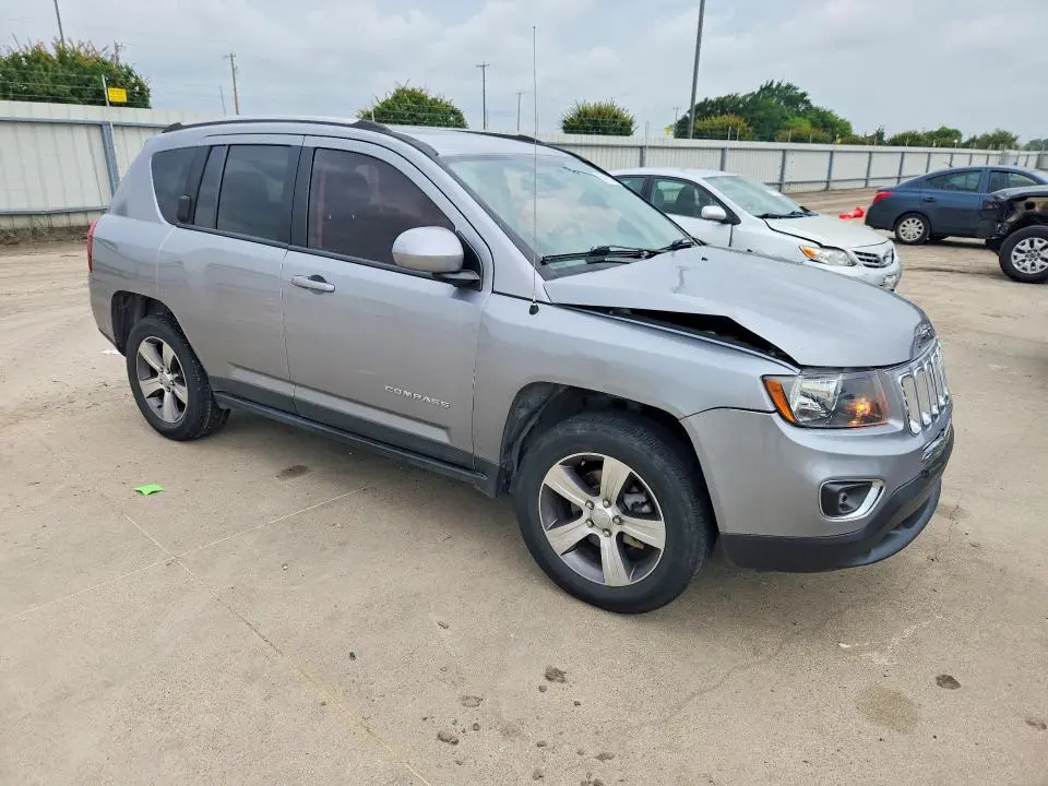 2017 JEEP COMPASS LATITUDE  