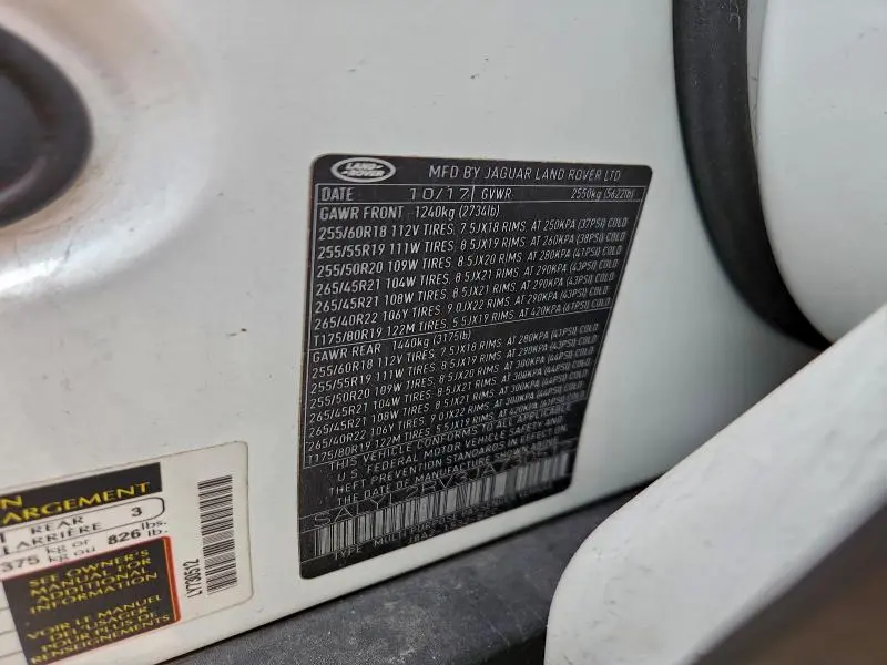 2018 LAND ROVER RANGE ROVER VELAR R-DYNAMIC SE  