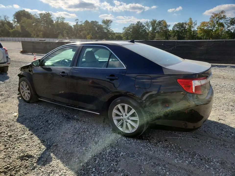 2012 TOYOTA CAMRY XLE V6  