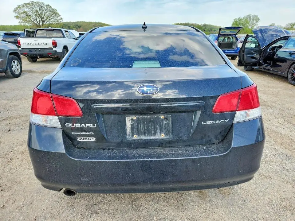 2013 SUBARU LEGACY 2.5I LIMITED  