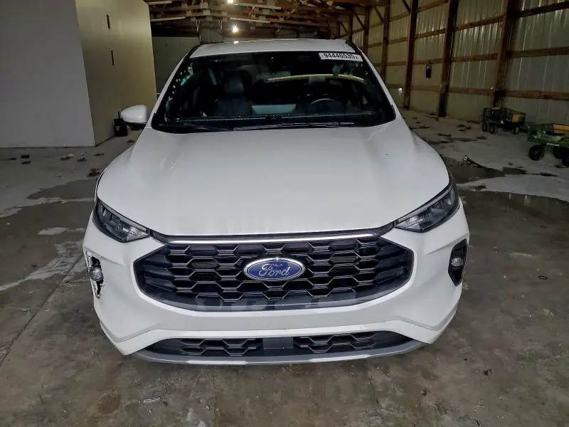 2024 FORD ESCAPE ST LINE SELECT  