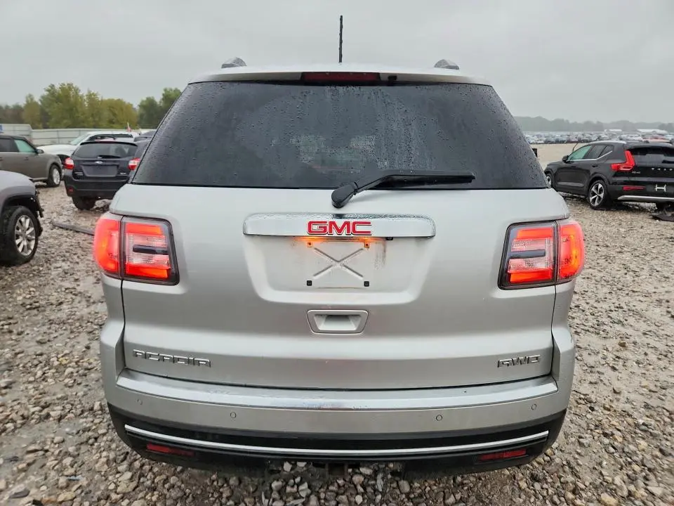 2015 GMC ACADIA SLT-1  