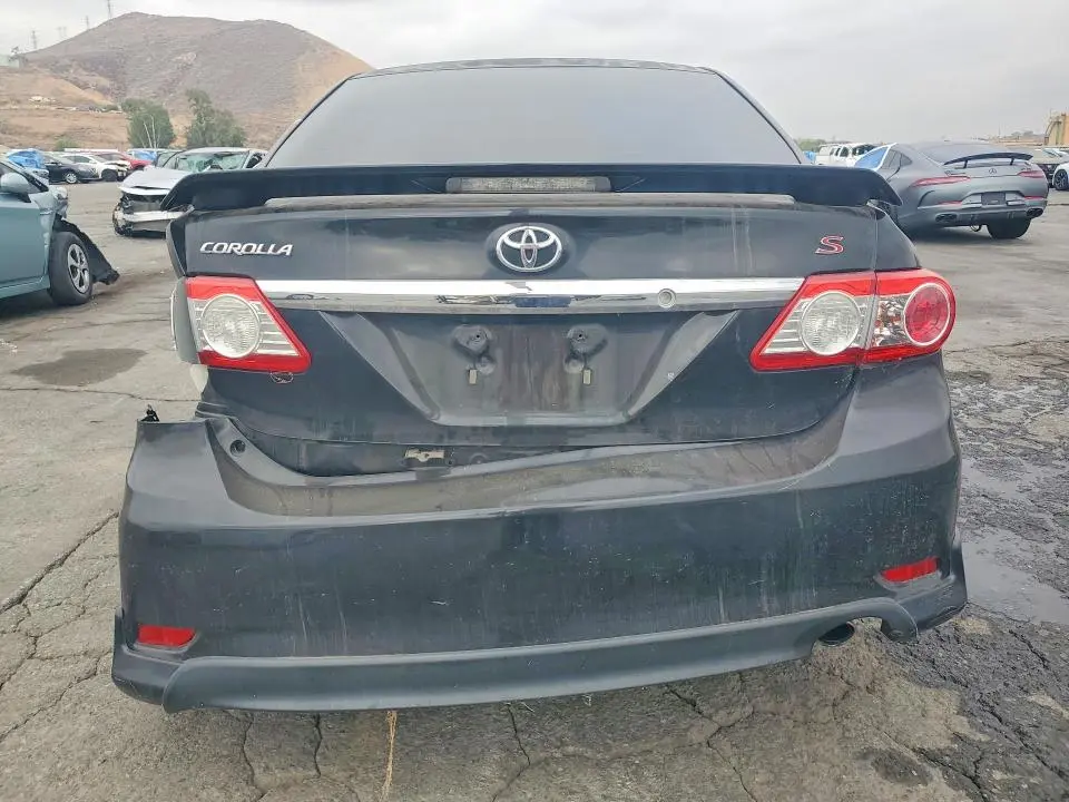 2013 TOYOTA COROLLA S  