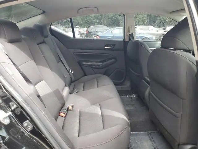 2021 NISSAN ALTIMA SV  