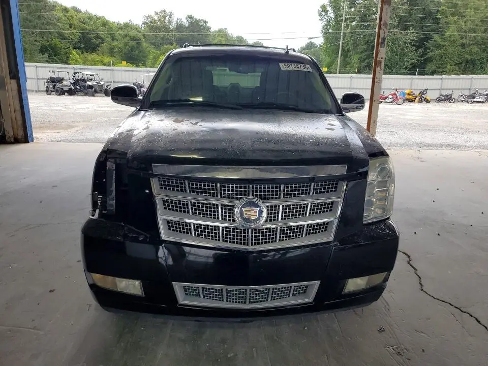 2011 CADILLAC ESCALADE ESV PLATINUM  