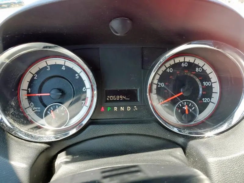 2015 DODGE GRAND CARAVAN SE  