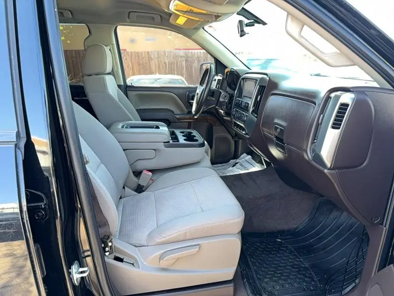 2017 CHEVROLET SILVERADO C1500 LT  