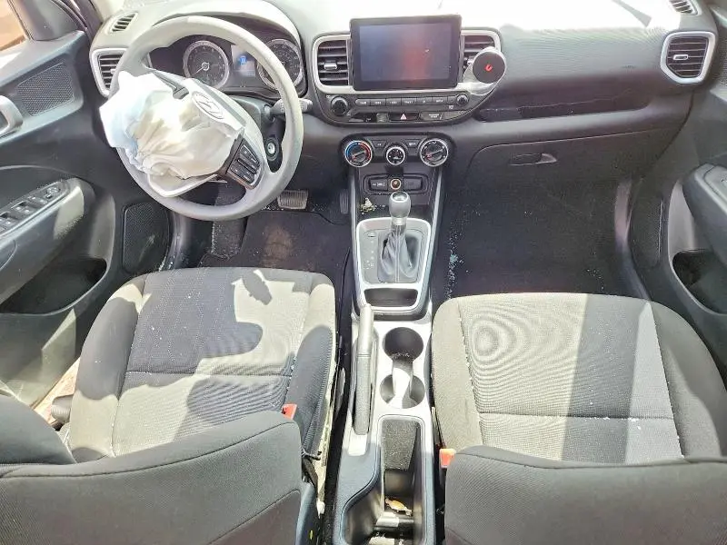 2022 HYUNDAI VENUE SE  