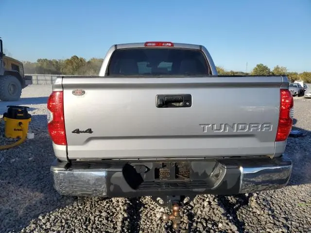 2018 TOYOTA TUNDRA CREWMAX SR5  