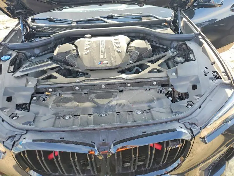 2023 BMW X5 M  