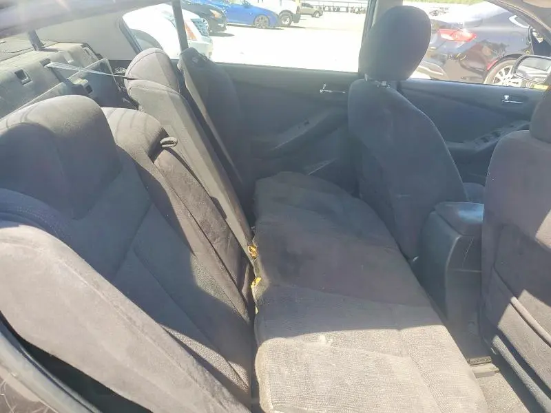 2010 NISSAN ALTIMA BASE/S  
