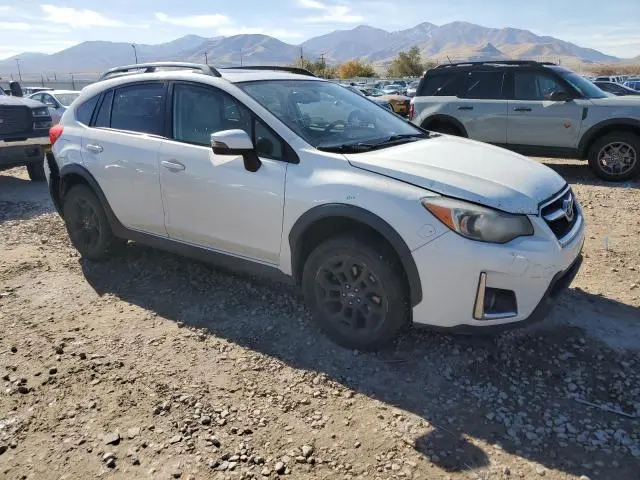 2016 SUBARU CROSSTREK LIMITED  