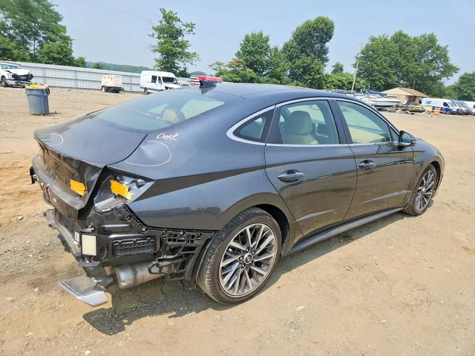 2022 HYUNDAI SONATA LIMITED  