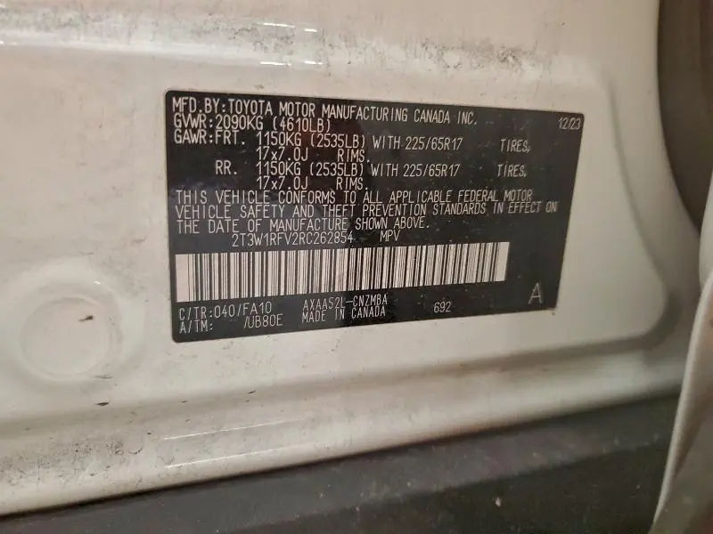 2024 TOYOTA RAV4 XLE  