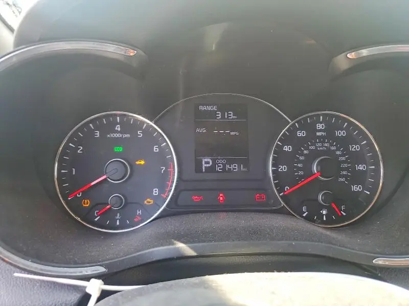 2016 KIA FORTE LX  