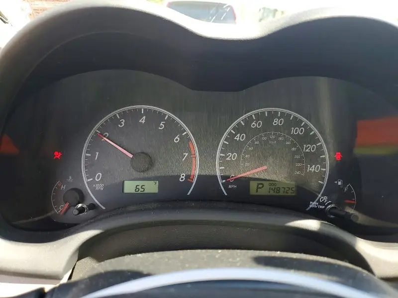 2011 TOYOTA COROLLA LE  