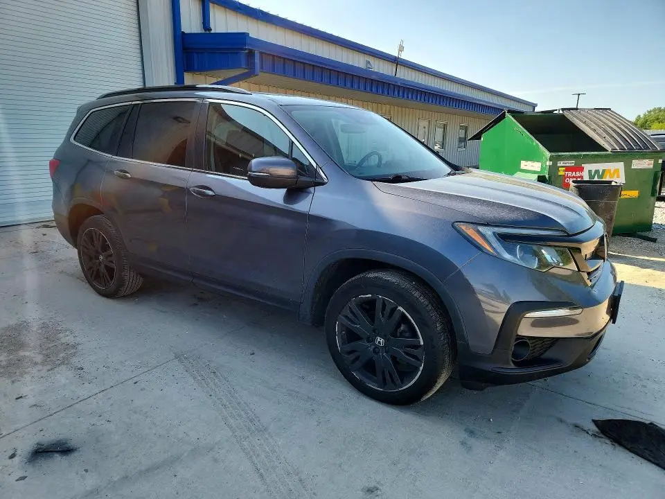 2022 HONDA PILOT SE  