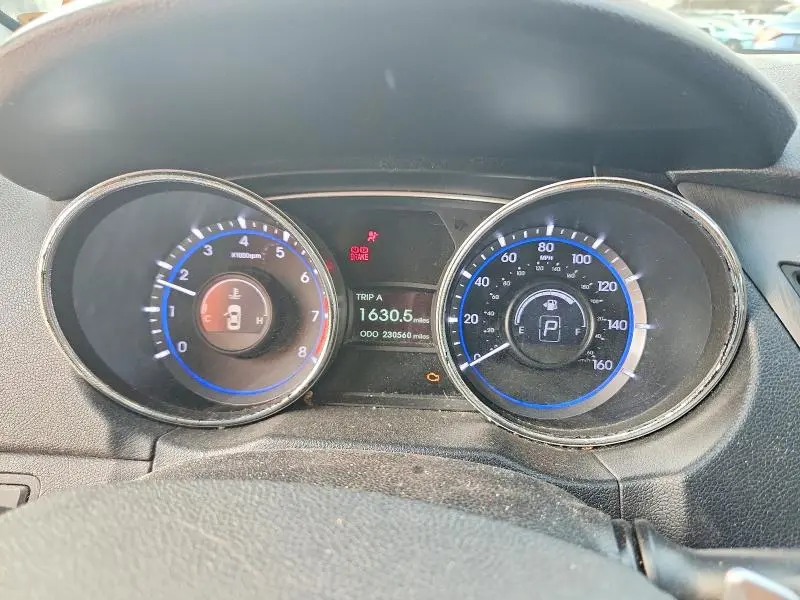 2013 HYUNDAI SONATA SE  