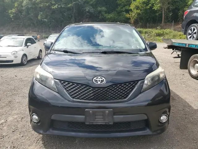 2011 TOYOTA SIENNA SPORT  