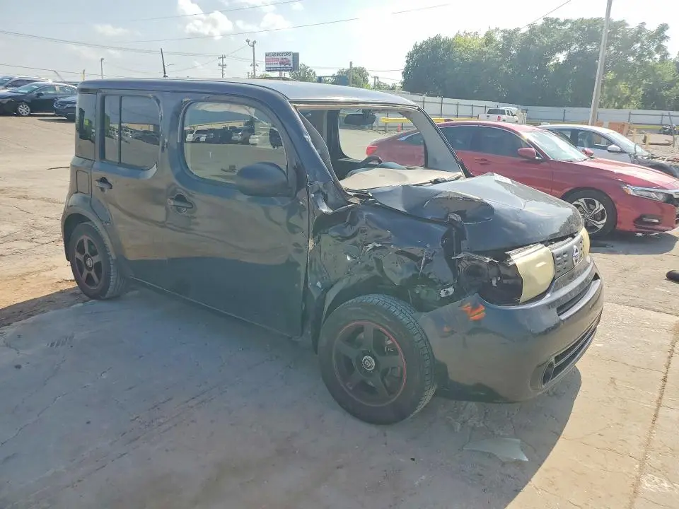 2010 NISSAN CUBE 1.8  
