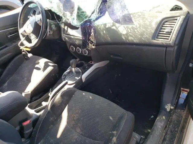 2013 MITSUBISHI OUTLANDER SPORT LE  