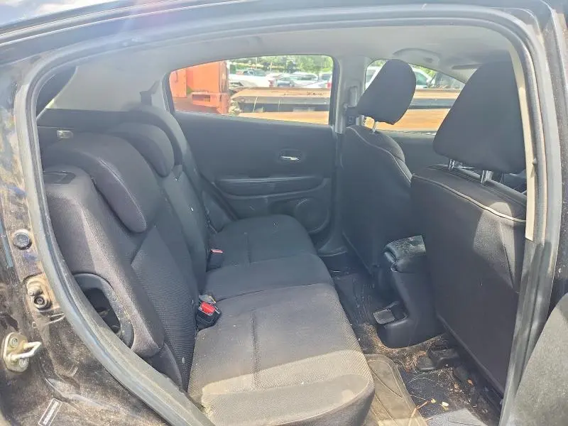 2016 HONDA HR-V LX  