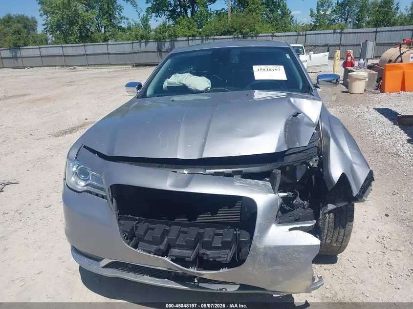2018 CHRYSLER 300 LIMITED AWD
