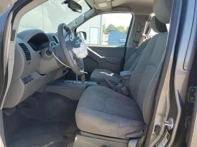 2021 NISSAN FRONTIER S  