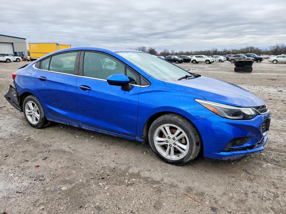 2016 CHEVROLET CRUZE LT  