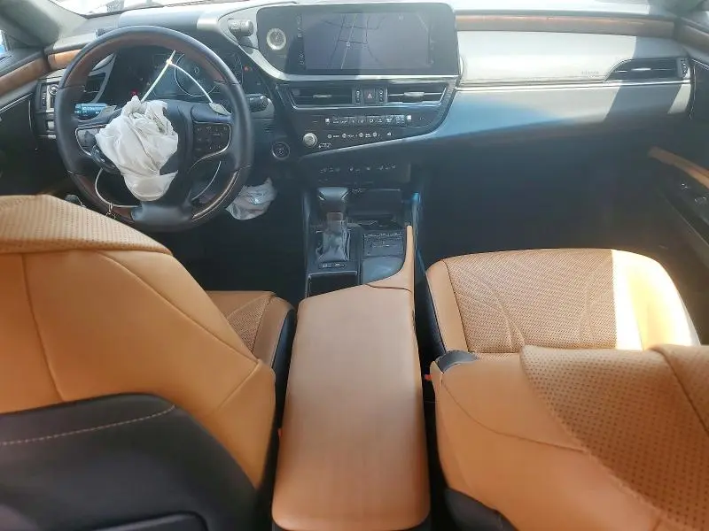 2022 LEXUS ES 300H ULTRA LUXURY  