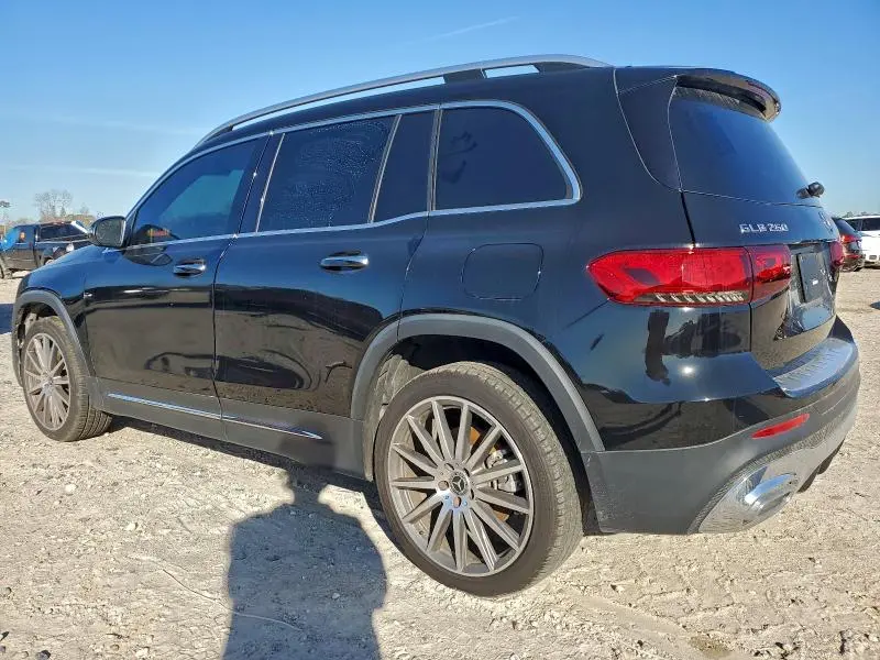 2022 MERCEDES-BENZ GLB 250  
