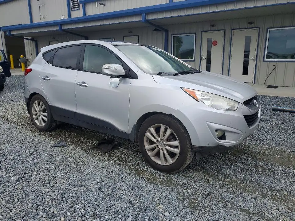 2010 HYUNDAI TUCSON LIMITED  