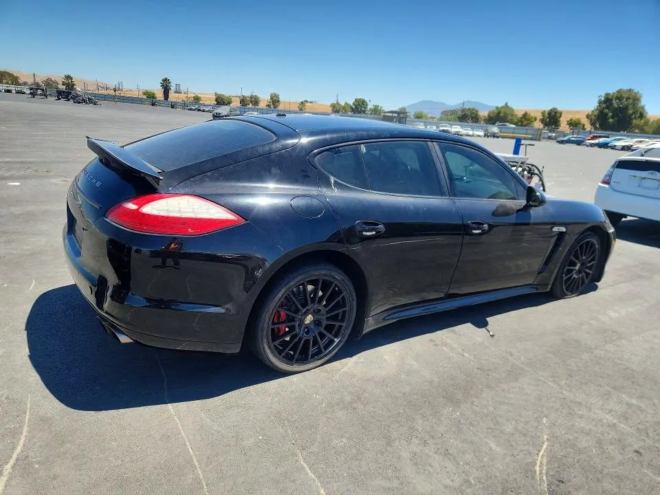 2013 PORSCHE PANAMERA TURBO  