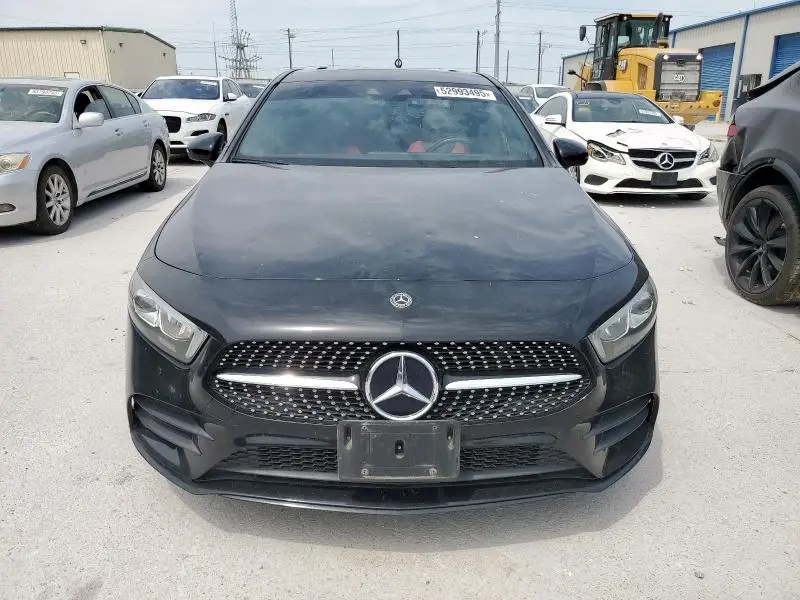 2020 MERCEDES-BENZ A 220