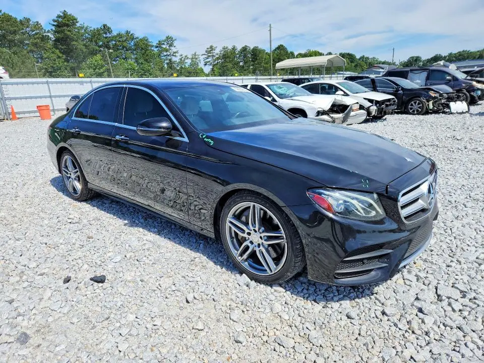 2017 MERCEDES-BENZ E 300  
