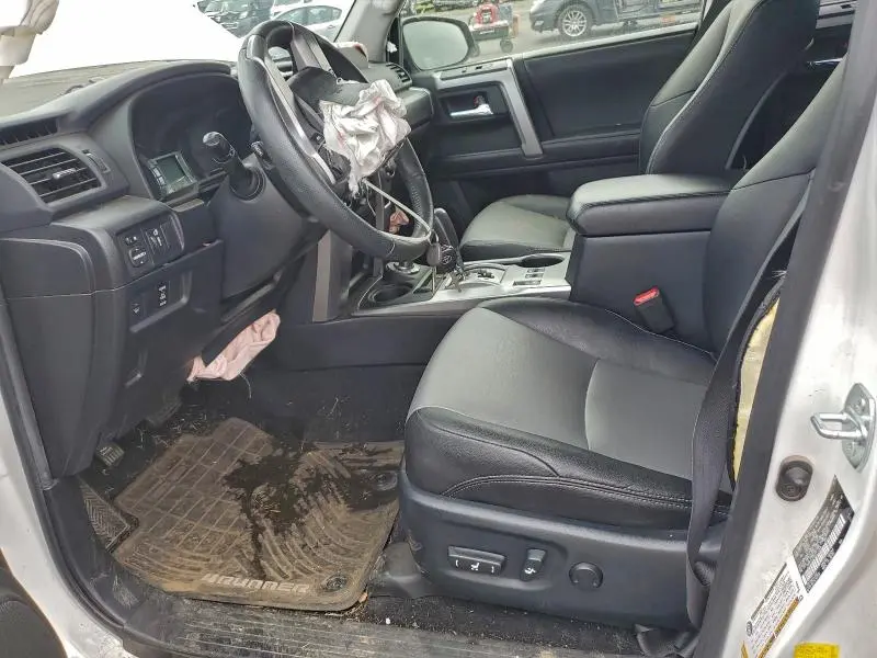 2016 TOYOTA 4RUNNER SR5/SR5 PREMIUM  