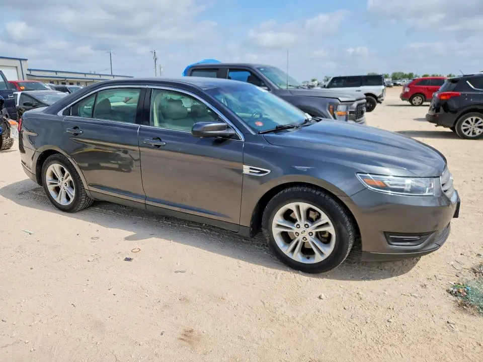 2016 FORD TAURUS SEL  