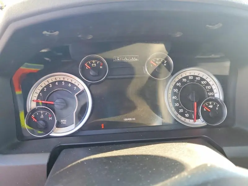 2013 RAM 1500 SLT  