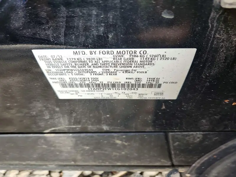 2012 FORD TAURUS LIMITED  
