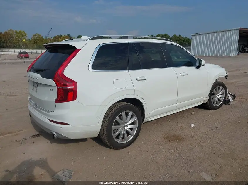 2018 VOLVO XC90 T5 MOMENTUM