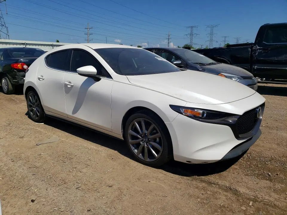 2021 MAZDA 3 SELECT  
