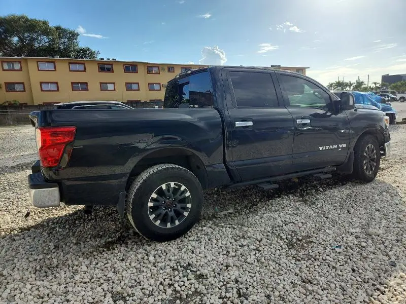 2018 NISSAN TITAN SV  