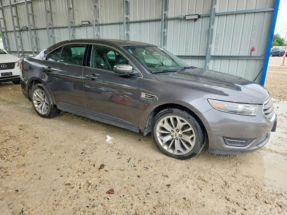 2015 FORD TAURUS LIMITED  
