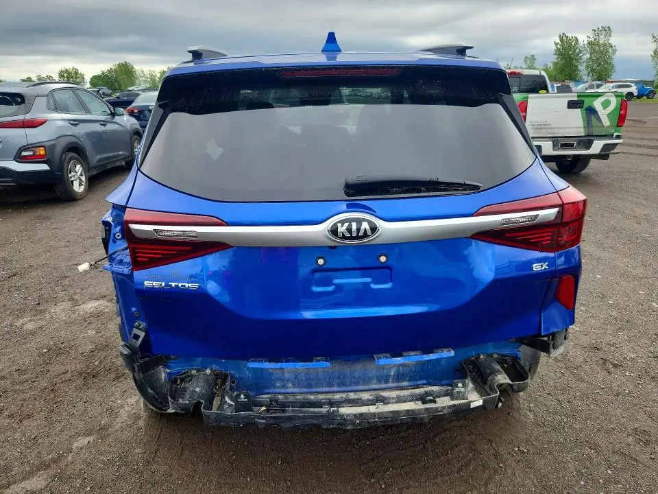 2021 KIA SELTOS S  